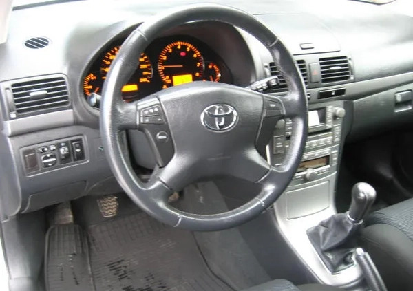 Toyota Avensis cena 21900 przebieg: 128100, rok produkcji 2008 z Toszek małe 407